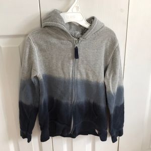 Boys size 7 Blue/gray lightweight hoodie
